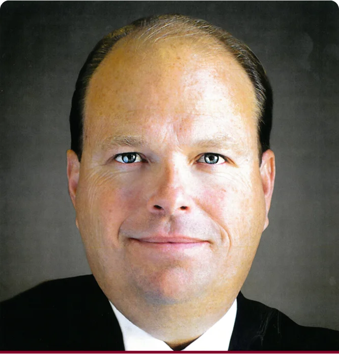 Bradley	Holmes